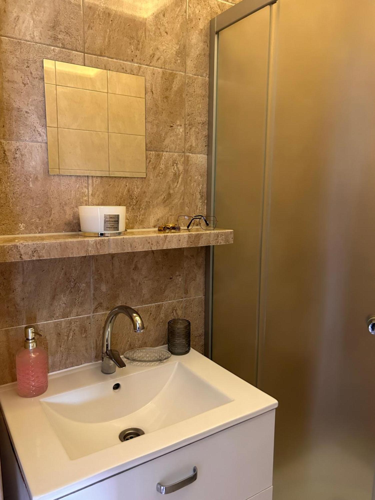 Resort Eden - Domki, Pokoje, Apartamenty Jastrzębia Góra Екстериор снимка